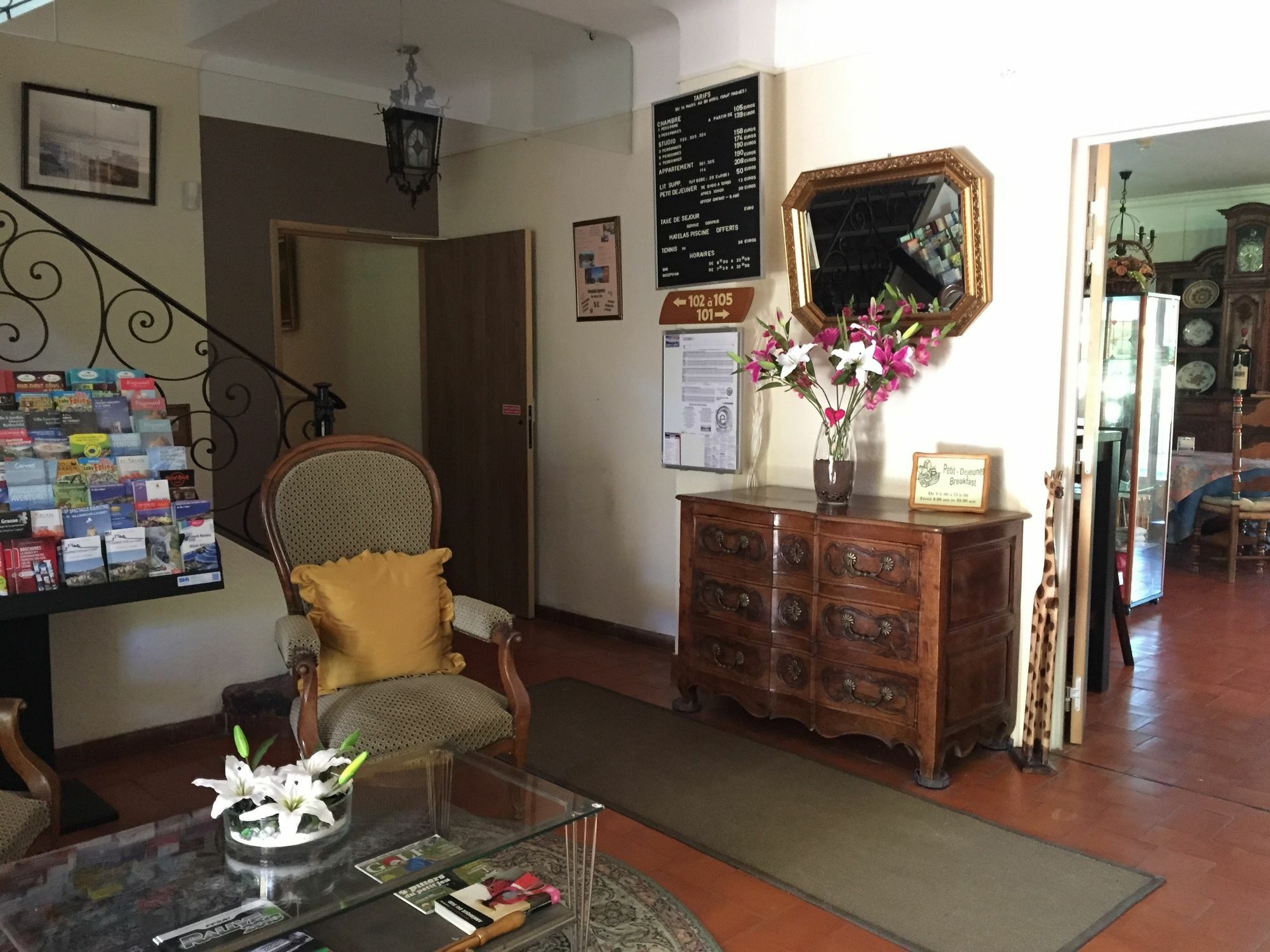 Castel Garoupe Otel Antibes Dış mekan fotoğraf